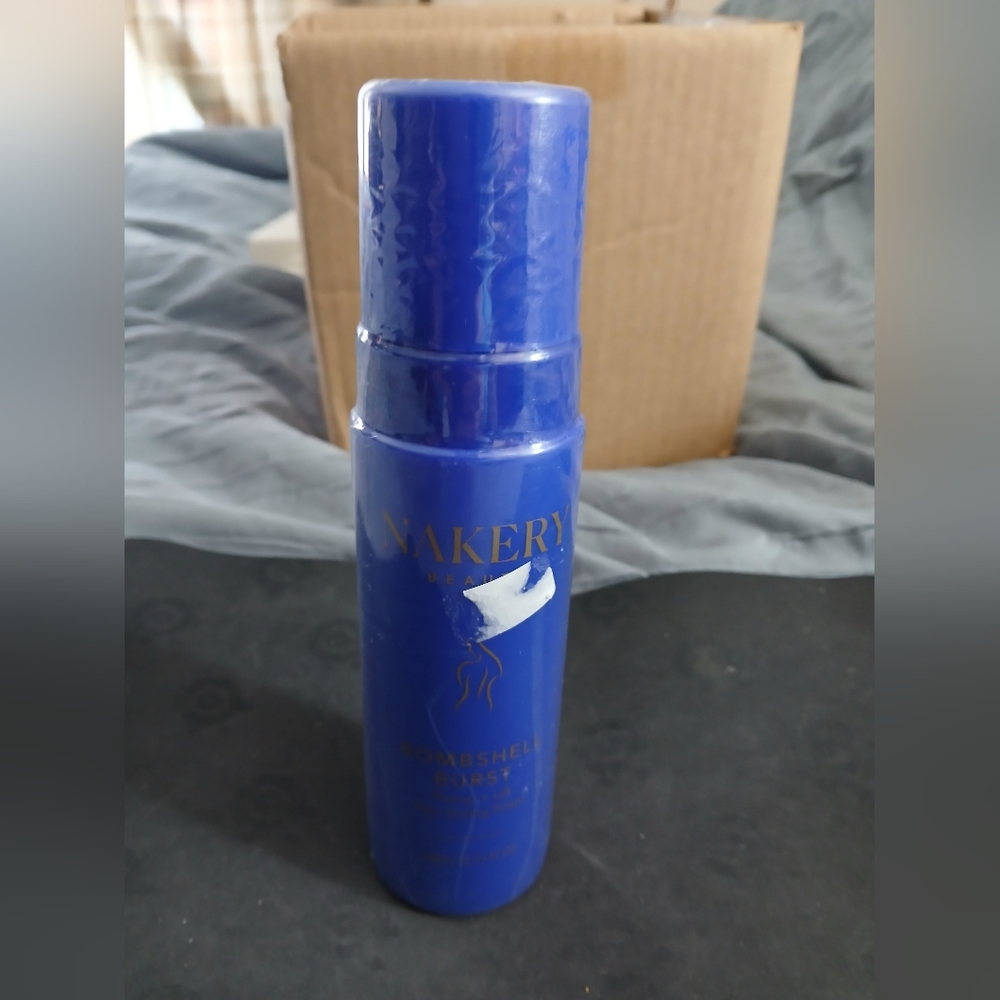 Nakery Beauty Bombshell Burst Plump And Lift Hair Styling Foam NWOB Sealed